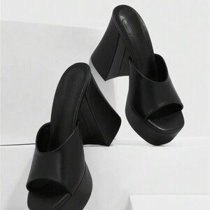 SHEIN Black Chunky Platform Mule Slides